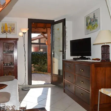Villa 6 Couchages Saint-Cyprien, Terrasse, Piscine Collective - Fr-1-225D-230 Saint-Cyprien (Pyrenees-Orientales)