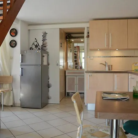 Villa 6 Couchages Saint-Cyprien, Terrasse, Piscine Collective - Fr-1-225D-230