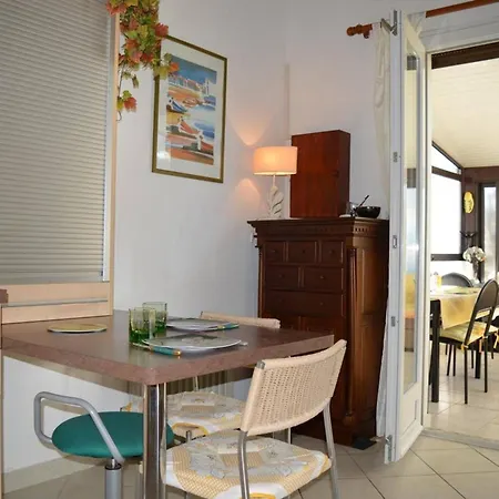 Dom wakacyjny Villa 6 Couchages Saint-Cyprien, Terrasse, Piscine Collective - Fr-1-225D-230 *
